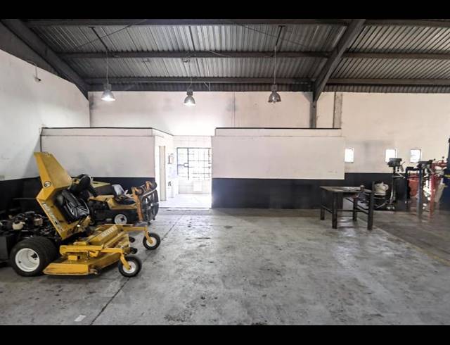 INDUSTRIAL PROPERTY TO RENT IN WALTLOO